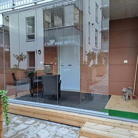 Ydinkeskustassa Saunallinen Huoneisto Kahdessa Tasossa Куопио Екстериор снимка