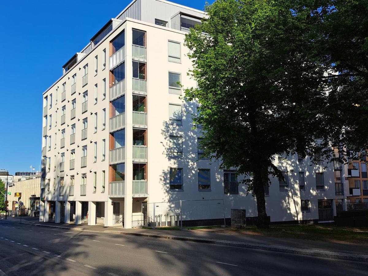 Ydinkeskustassa Saunallinen Huoneisto Kahdessa Tasossa Куопио Екстериор снимка
