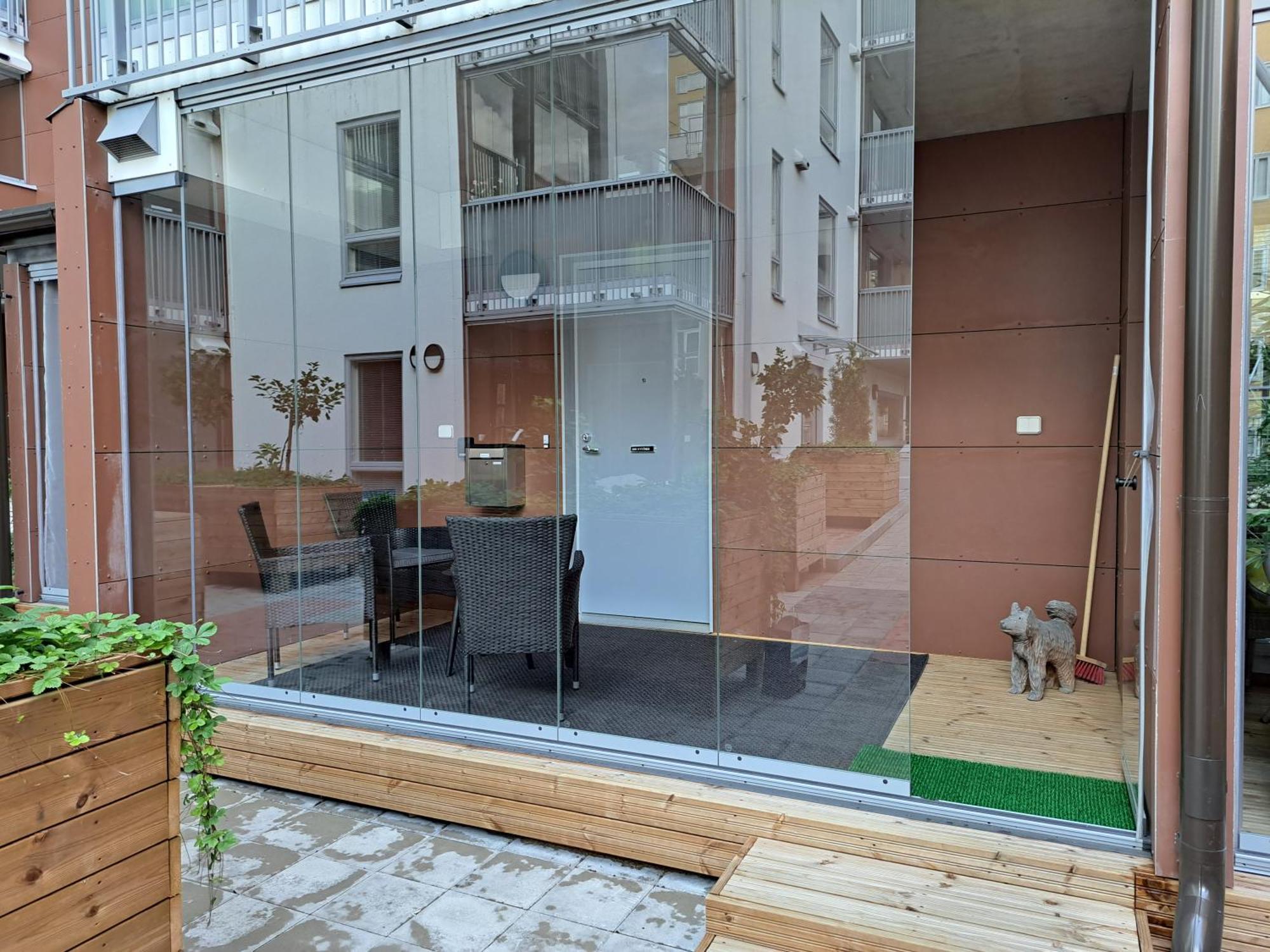 Ydinkeskustassa Saunallinen Huoneisto Kahdessa Tasossa Куопио Екстериор снимка
